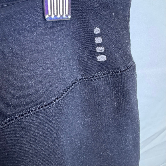 Women's Lands' End Black Capris 2X - Picture 3 of 10